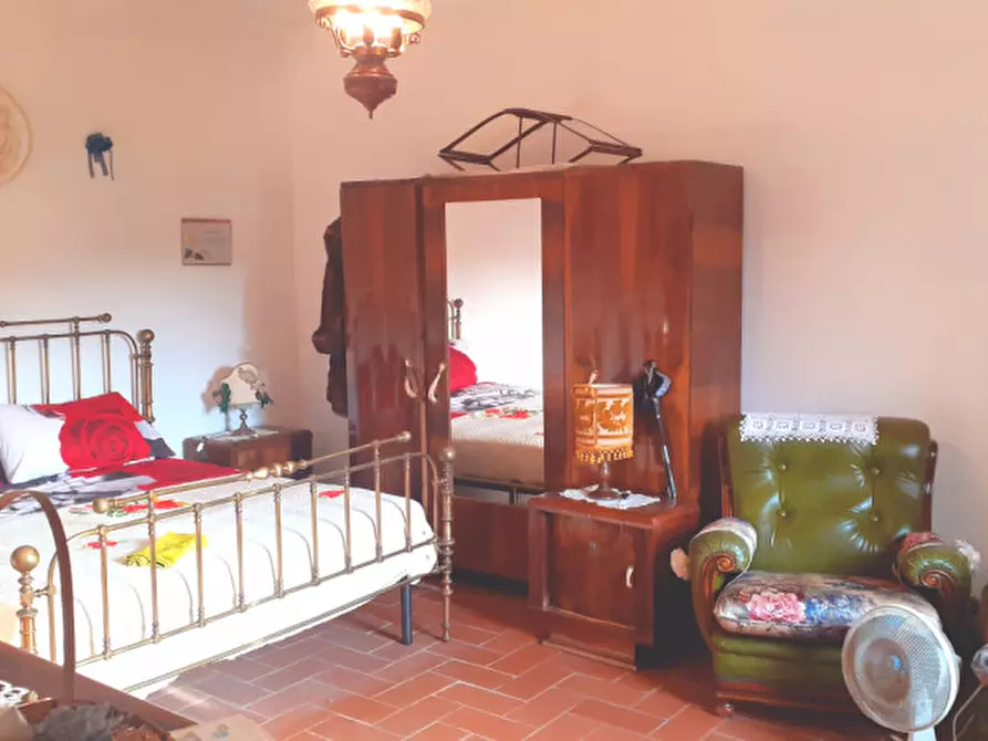 Immagine 18 di Rustico / casale in vendita  a Montopoli In Val D'arno