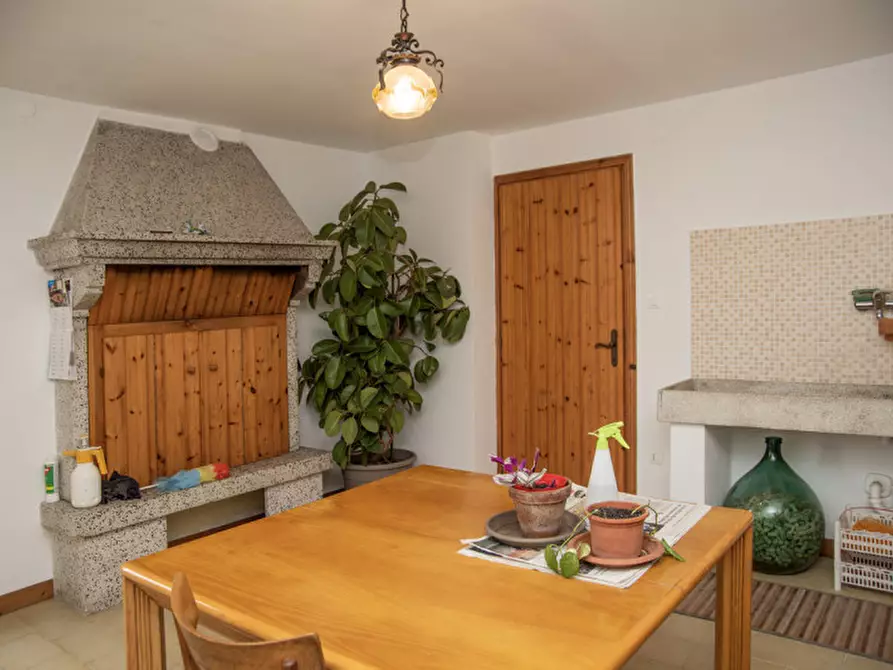 Immagine 13 di Casa bifamiliare in vendita  in via antonio della torre a Mezzane Di Sotto