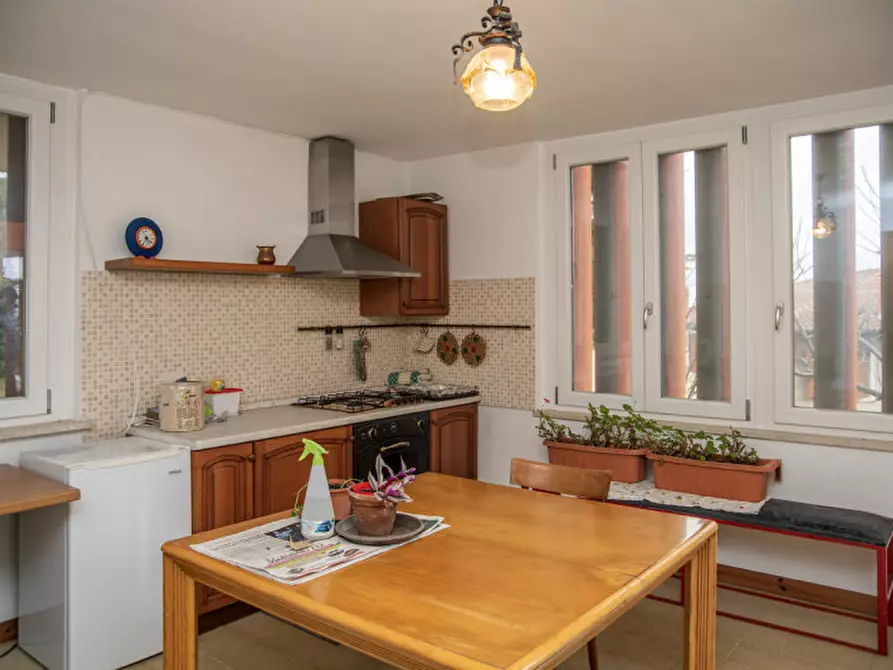 Immagine 15 di Casa bifamiliare in vendita  in via antonio della torre a Mezzane Di Sotto