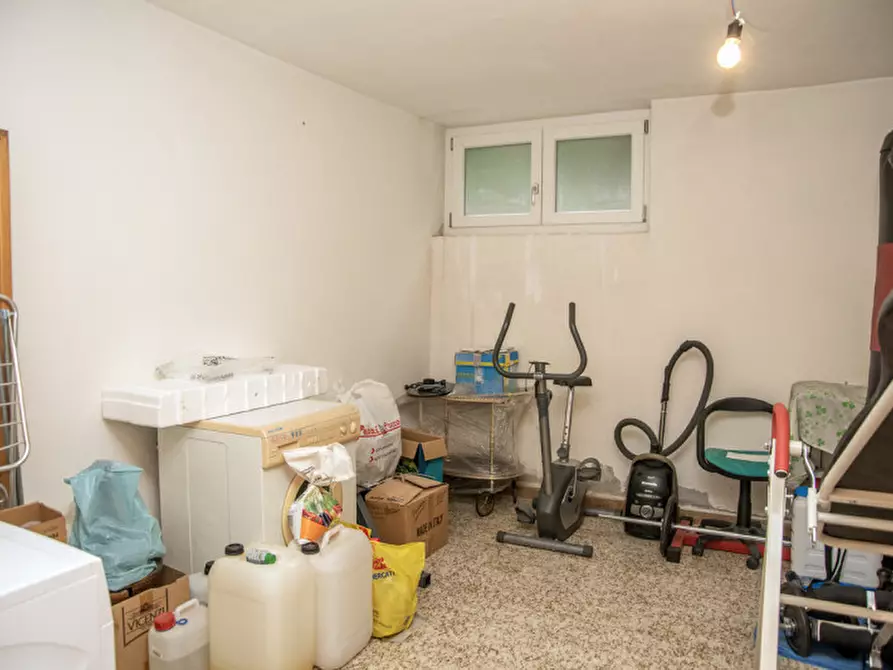 Immagine 17 di Casa bifamiliare in vendita  in via antonio della torre a Mezzane Di Sotto