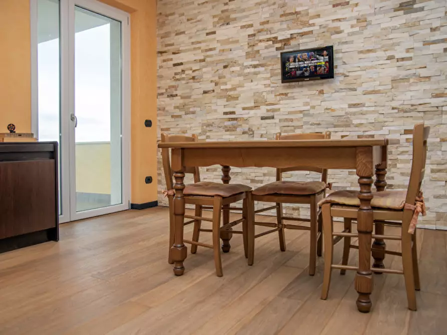 Immagine 70 di Casa bifamiliare in vendita  in via antonio della torre a Mezzane Di Sotto