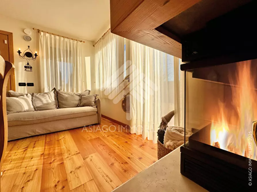 Immagine 11 di Appartamento in vendita  in Via Ekke a Roana