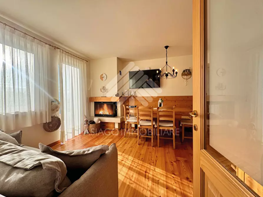 Immagine 12 di Appartamento in vendita  in Via Ekke a Roana