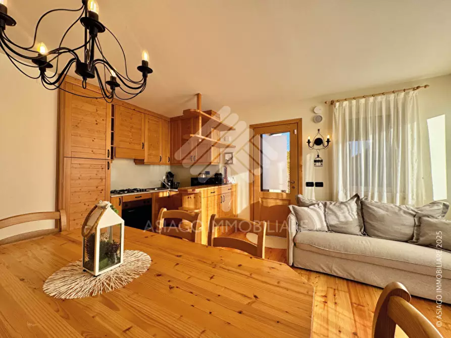 Immagine 14 di Appartamento in vendita  in Via Ekke a Roana