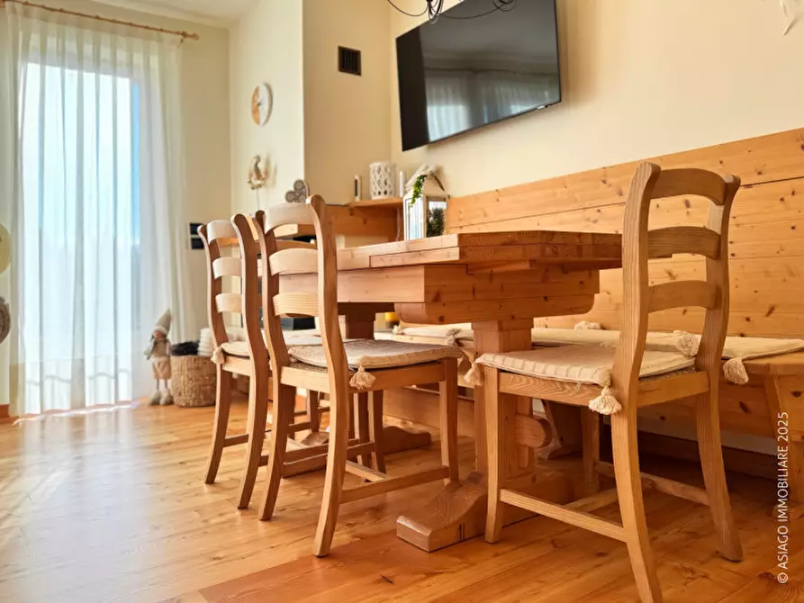 Immagine 15 di Appartamento in vendita  in Via Ekke a Roana