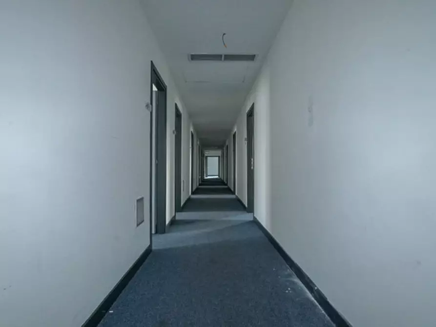 Immagine 4 di Ufficio in affitto  in Via dell'artigianato a Verona