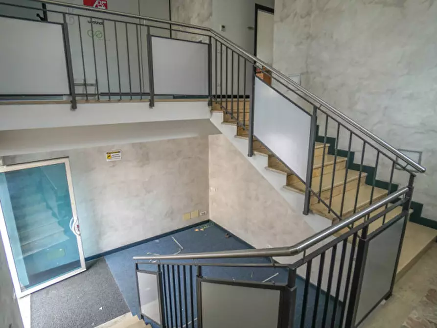Immagine 7 di Ufficio in affitto  in Via dell'artigianato a Verona