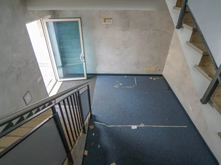 Immagine 8 di Ufficio in affitto  in Via dell'artigianato a Verona