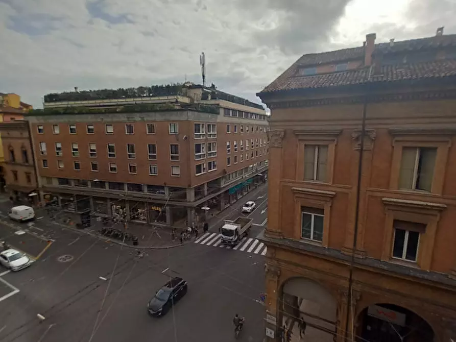 Immagine 18 di Camera in affitto  in VIA UGO BASSI a Bologna