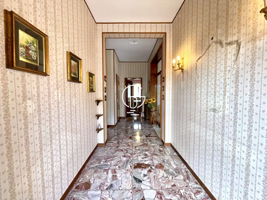 Immagine 20 di Casa bifamiliare in vendita  in viale cavour a Desenzano Del Garda