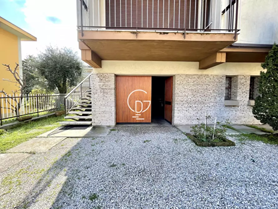 Immagine 25 di Casa bifamiliare in vendita  in viale cavour a Desenzano Del Garda