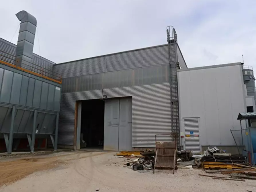 Immagine 7 di Capannone industriale in vendita  in via Torgianese, N. 42 a Bettona