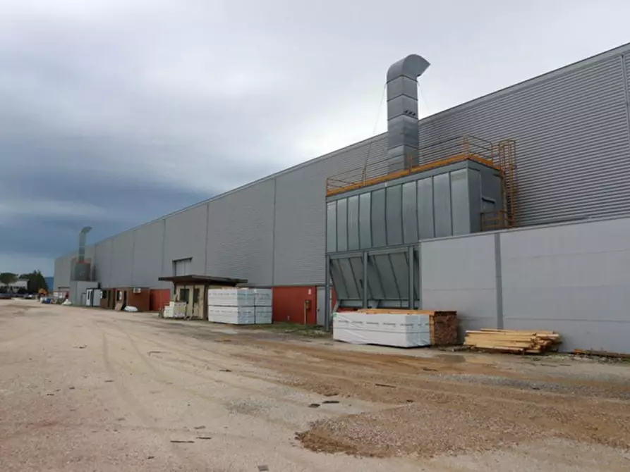 Immagine 8 di Capannone industriale in vendita  in via Torgianese, N. 42 a Bettona