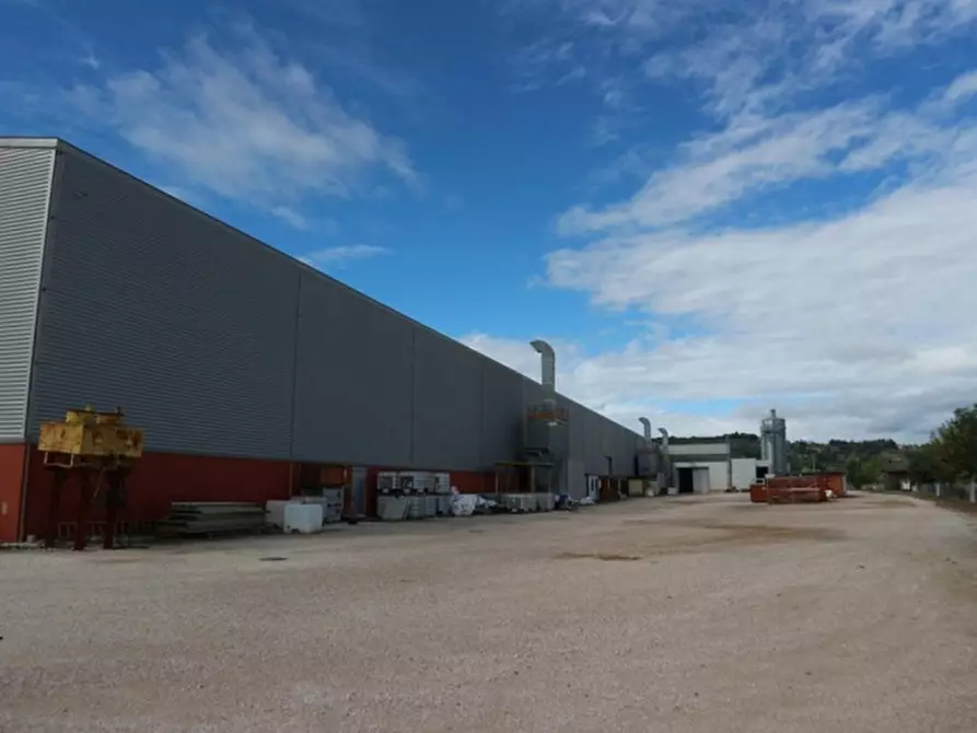 Immagine 11 di Capannone industriale in vendita  in via Torgianese, N. 42 a Bettona