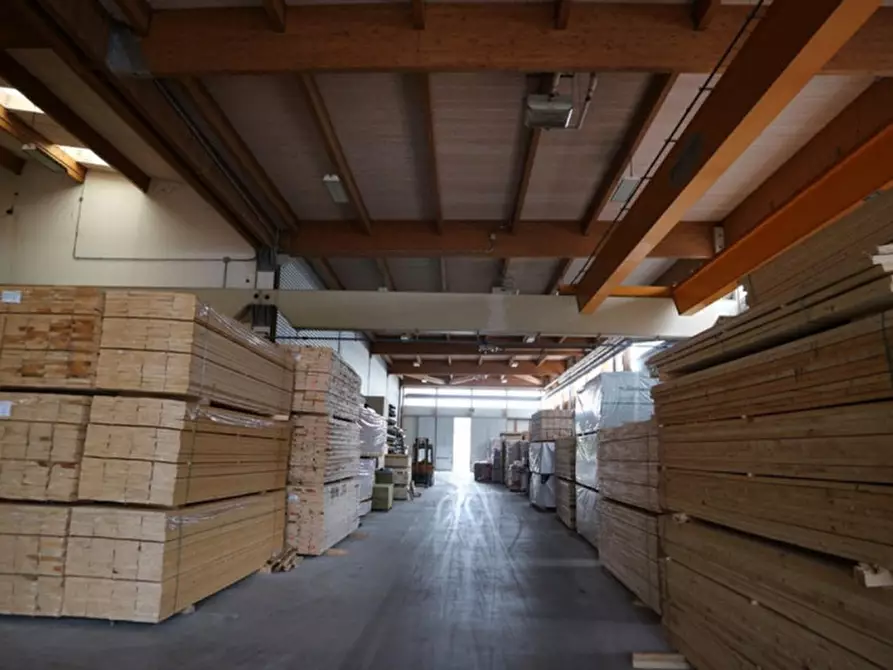 Immagine 13 di Capannone industriale in vendita  in via Torgianese, N. 42 a Bettona