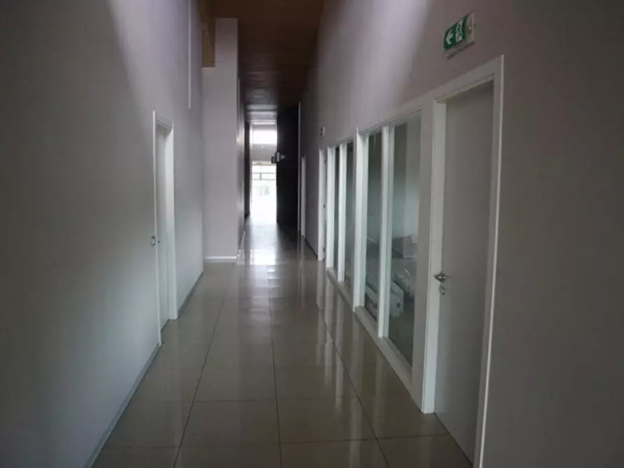 Immagine 18 di Capannone industriale in vendita  in via Torgianese, N. 42 a Bettona