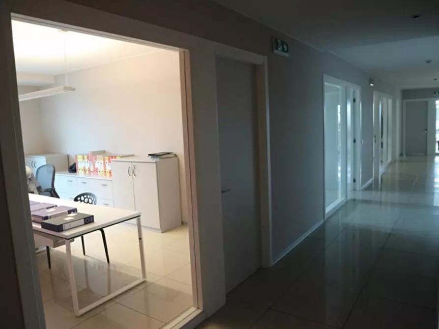 Immagine 29 di Capannone industriale in vendita  in via Torgianese, N. 42 a Bettona