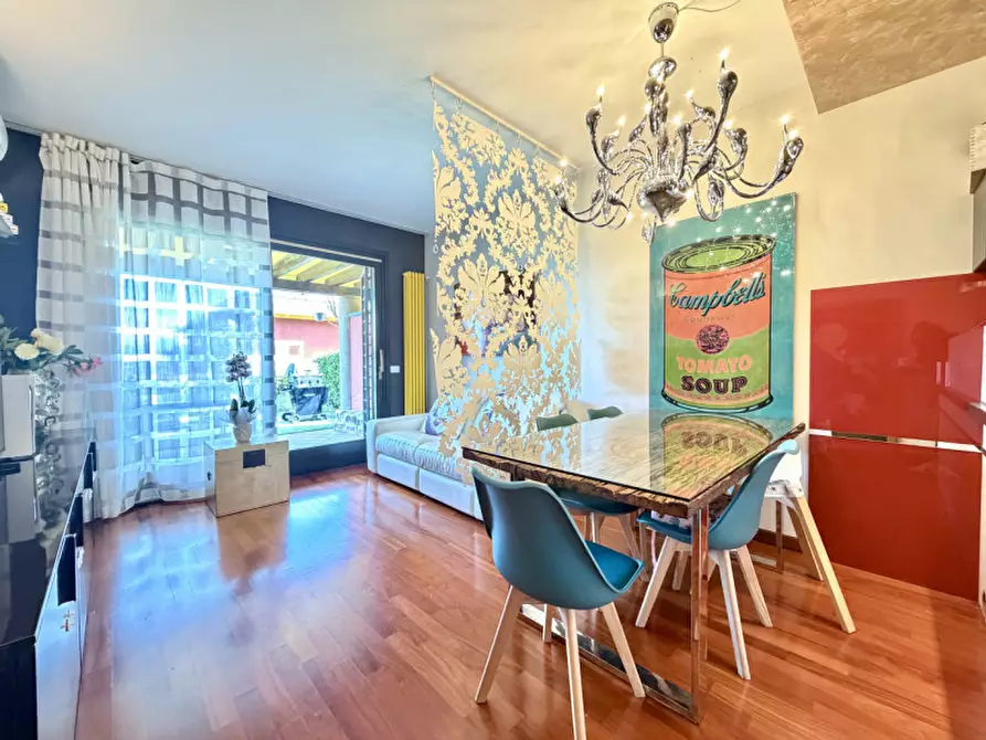 Immagine 9 di Appartamento in vendita  in Via Daniele Comboni a Desenzano Del Garda