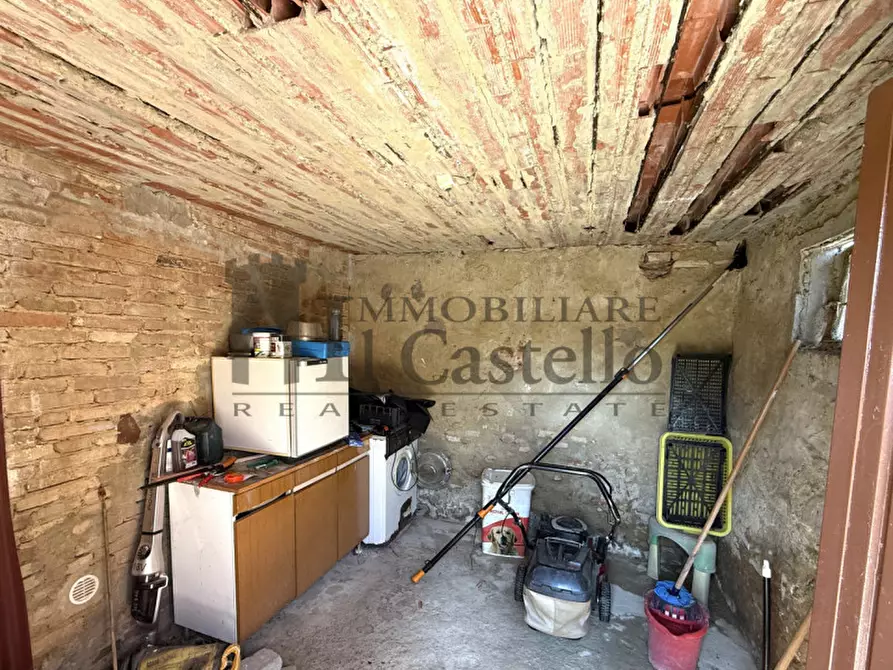 Immagine 17 di Appartamento in vendita  in Via Frattavecchia a Castiglione Del Lago