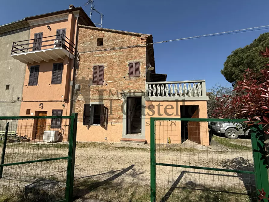 Immagine 21 di Appartamento in vendita  in Via Frattavecchia a Castiglione Del Lago