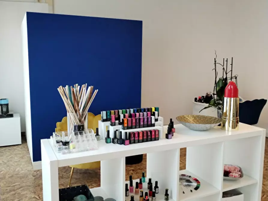 Immagine 16 di Negozio in affitto  in via Trieste 8 a Gonars