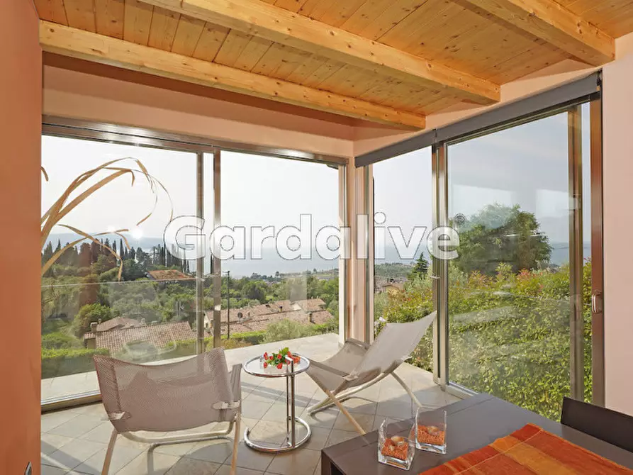 Immagine 3 di Villa in vendita  in Via Pulciano a Toscolano-Maderno