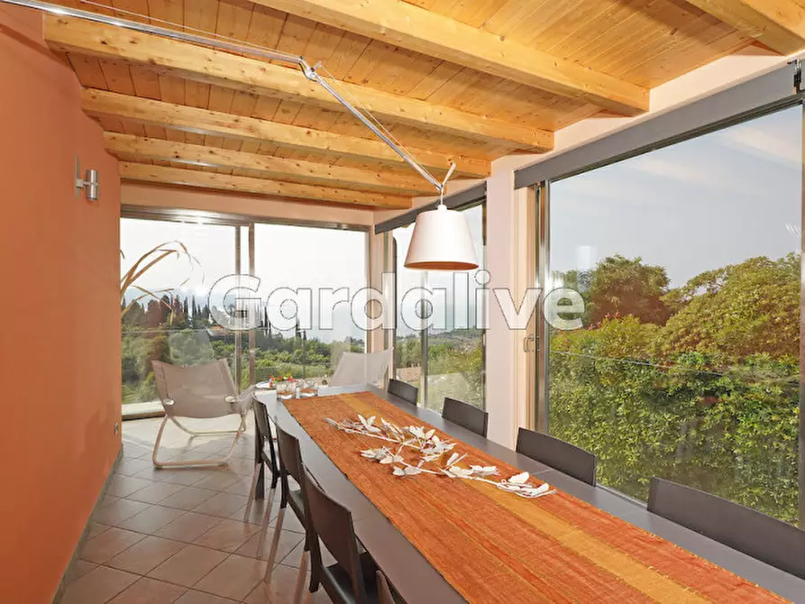 Immagine 4 di Villa in vendita  in Via Pulciano a Toscolano-Maderno