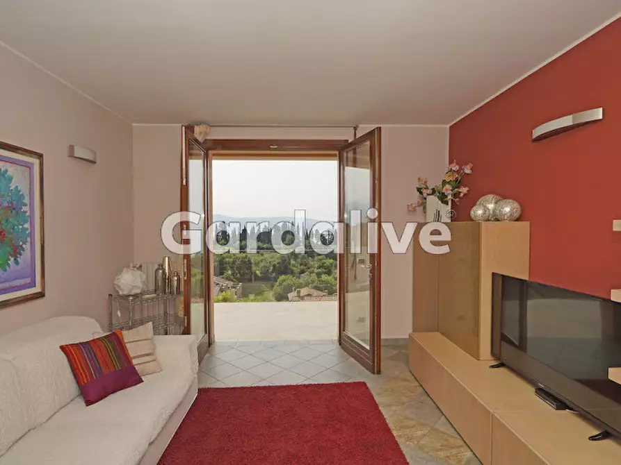 Immagine 6 di Villa in vendita  in Via Pulciano a Toscolano-Maderno