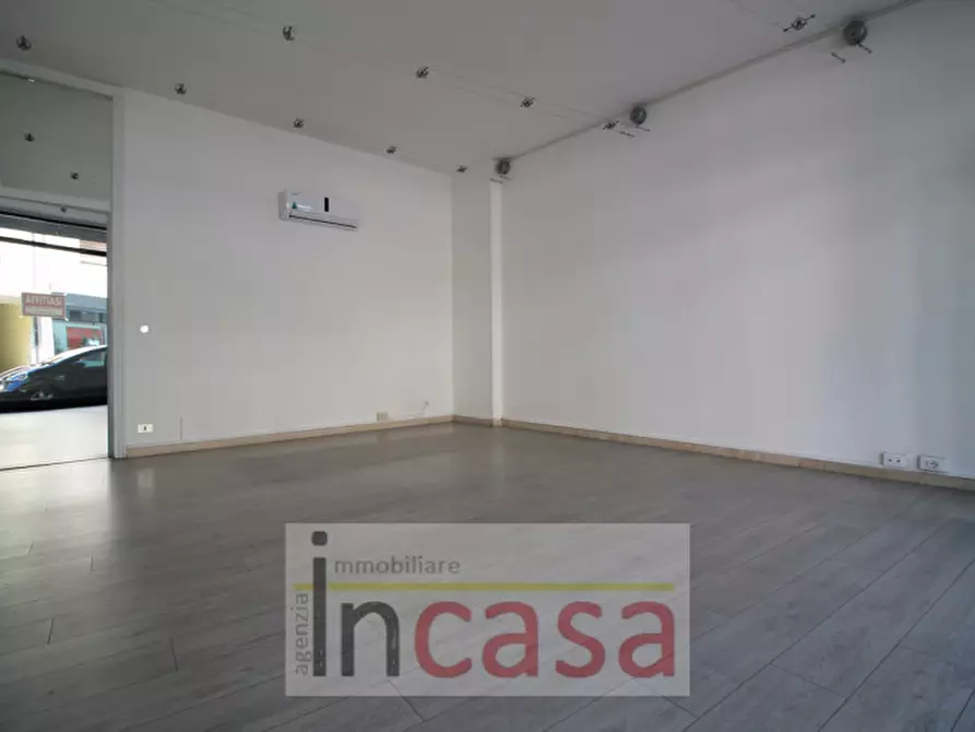 Immagine 3 di Negozio in affitto  in via Nazario Sauro a San Donà Di Piave