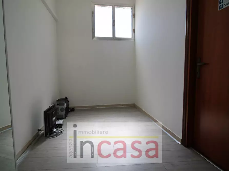 Immagine 12 di Negozio in affitto  in via Nazario Sauro a San Donà Di Piave