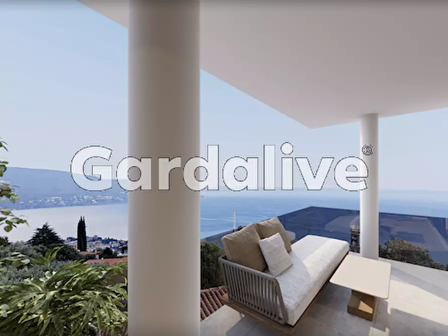 Immagine 2 di Appartamento in vendita  in Via Vigole a Toscolano-Maderno