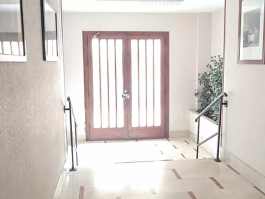 Immagine 1 di Appartamento in vendita  in Via Alessi a Palermo