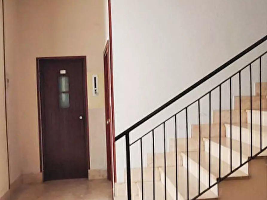 Immagine 3 di Appartamento in vendita  in Via Alessi a Palermo