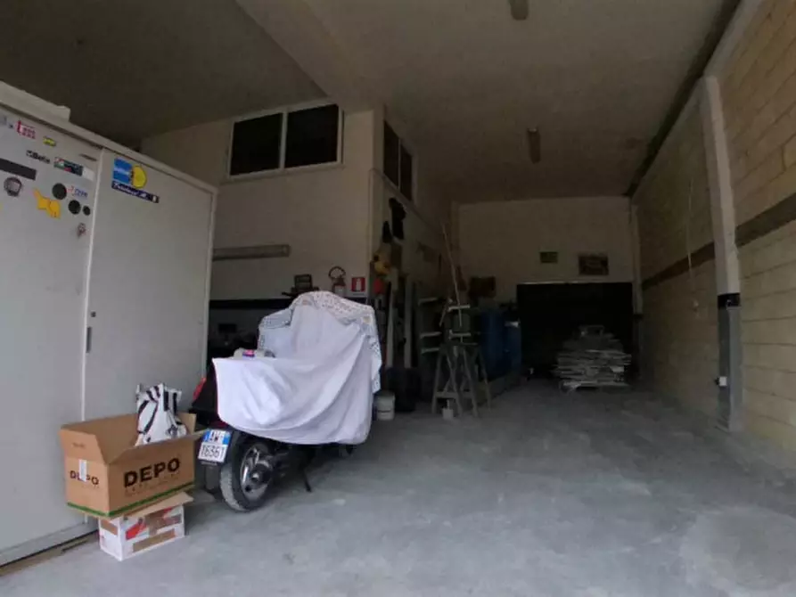 Immagine 40 di Appartamento in vendita  in AWI a Fasano