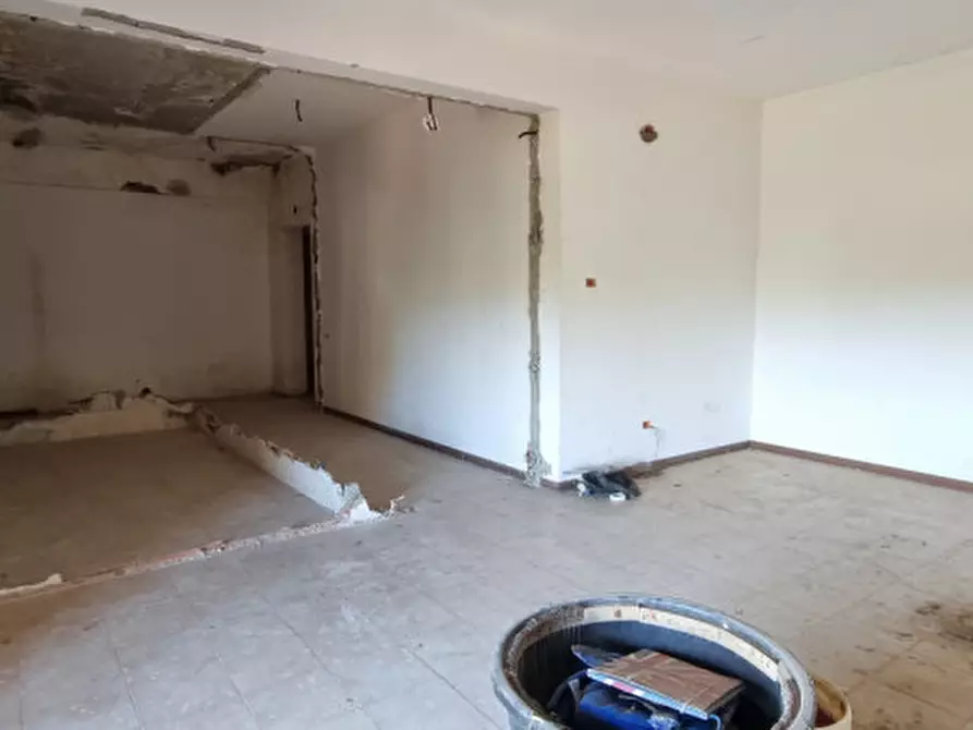 Immagine 3 di Appartamento in vendita  in VIA COMUNALE MANDRAVECCHIA a Pace Del Mela