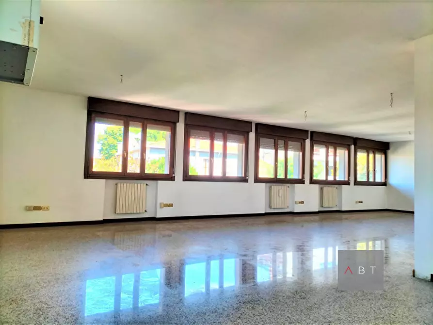 Immagine 2 di Ufficio in affitto  a Cadoneghe