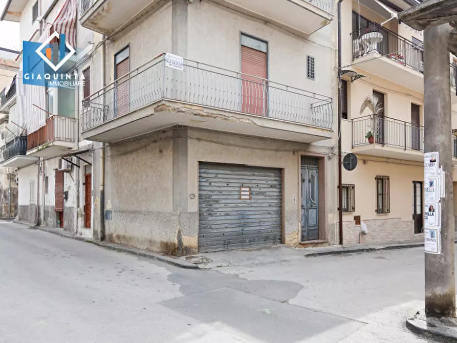 Immagine 10 di Casa indipendente in vendita  in via Reggio n.12 a Palagonia