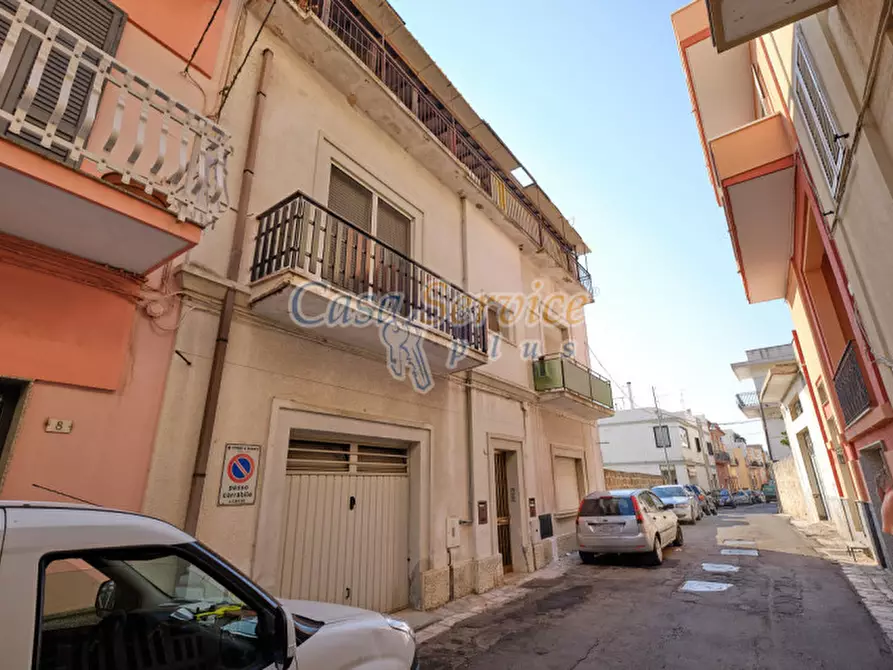 Immagine 2 di Appartamento in vendita  a Parabita