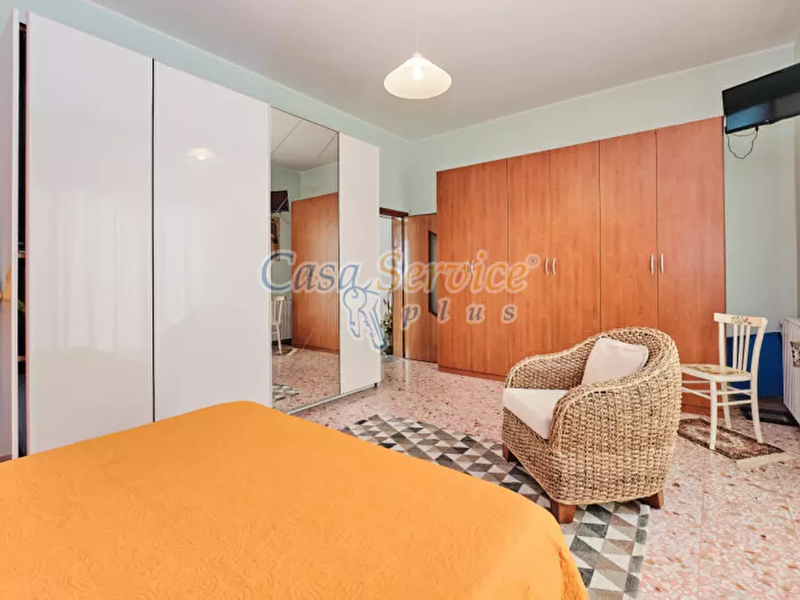 Immagine 10 di Appartamento in vendita  a Parabita