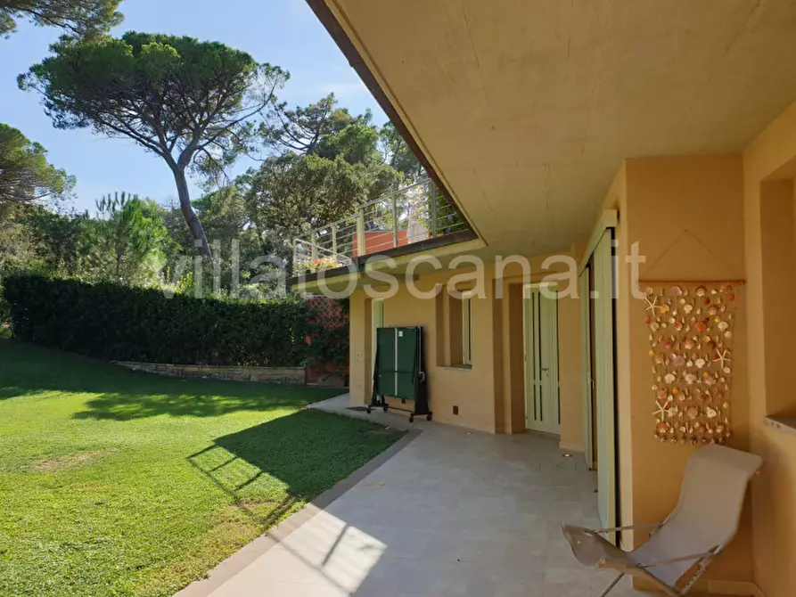 Immagine 13 di Villa in vendita  in Consorzio Pineta di Roccamare a Castiglione Della Pescaia