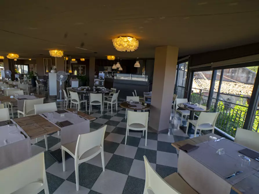 Immagine 18 di Hotel in vendita  in via fausto coppi a Pace Del Mela