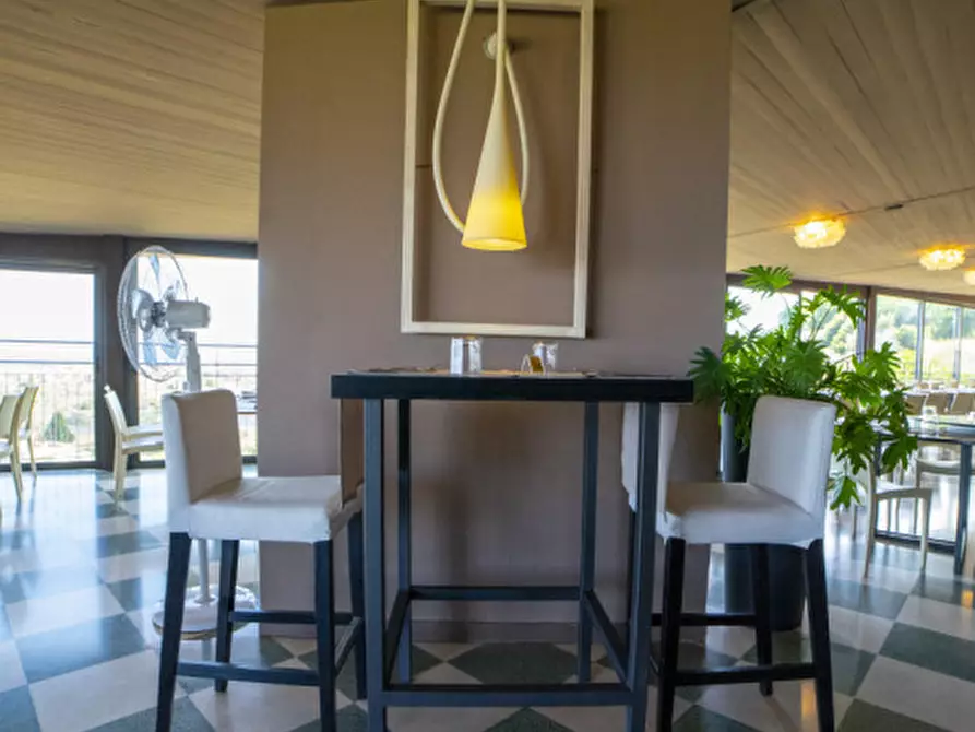 Immagine 23 di Hotel in vendita  in via fausto coppi a Pace Del Mela