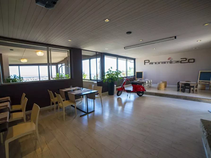 Immagine 26 di Hotel in vendita  in via fausto coppi a Pace Del Mela