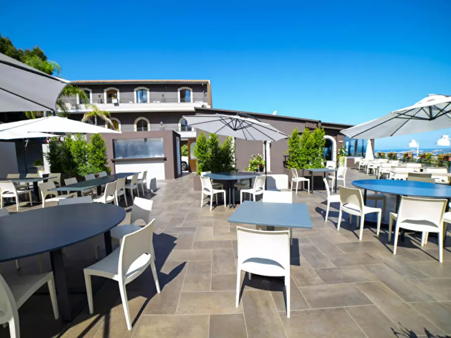 Immagine 42 di Hotel in vendita  in via fausto coppi a Pace Del Mela