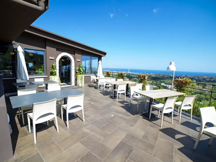 Immagine 44 di Hotel in vendita  in via fausto coppi a Pace Del Mela