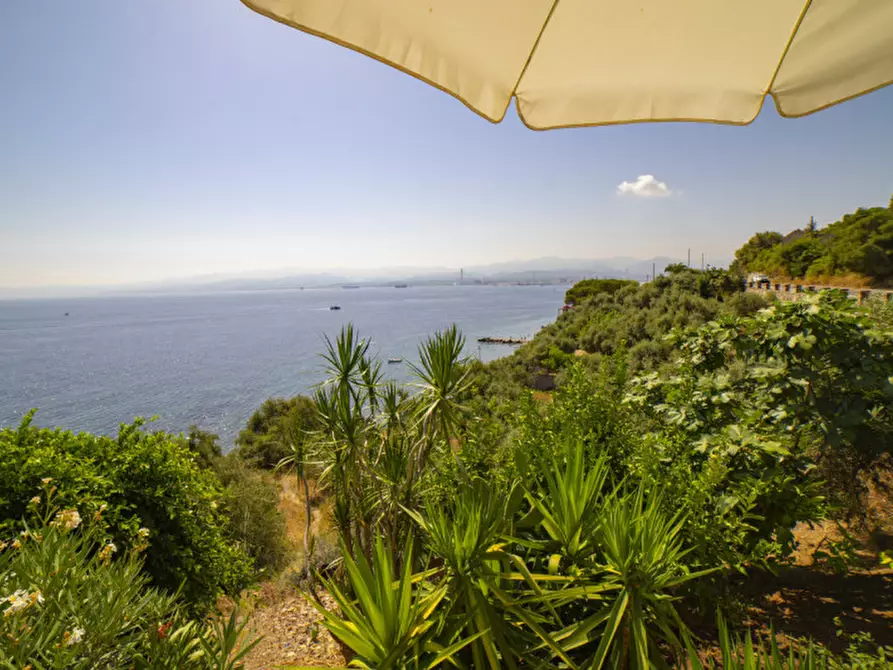 Immagine 11 di Attività commerciale in vendita  in VIA PANORAMICA a Milazzo