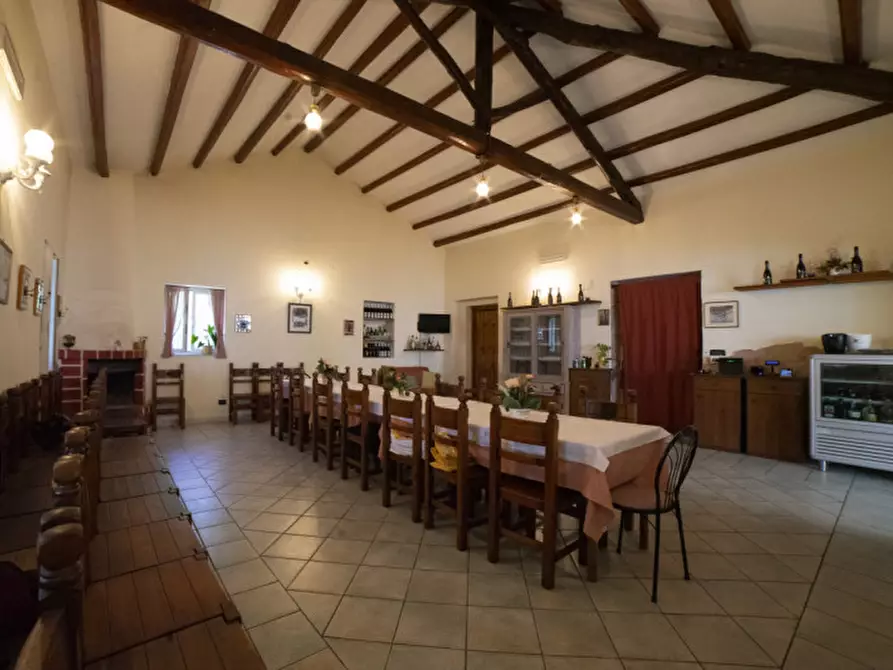 Immagine 19 di Attività commerciale in vendita  in VIA PANORAMICA a Milazzo