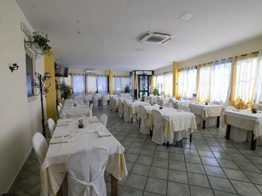 Immagine 24 di Attività commerciale in vendita  in VIA PANORAMICA a Milazzo