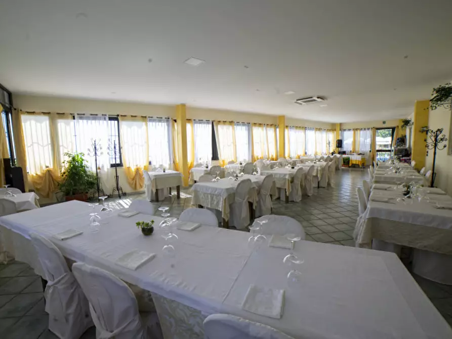 Immagine 25 di Attività commerciale in vendita  in VIA PANORAMICA a Milazzo