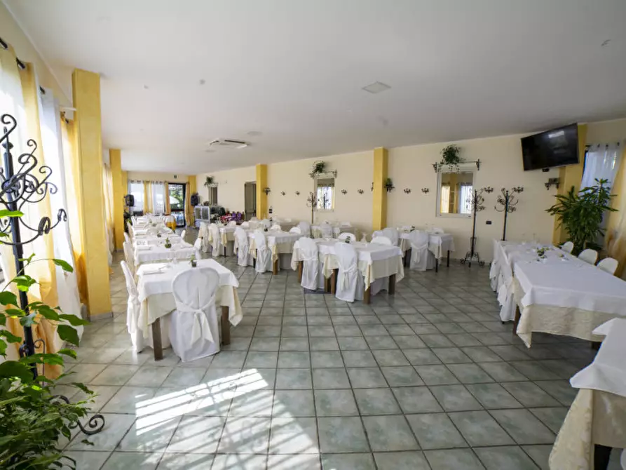 Immagine 26 di Attività commerciale in vendita  in VIA PANORAMICA a Milazzo